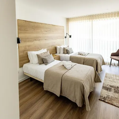 Nautilus - By Sch * Сан-Мартинью-ду-Порту